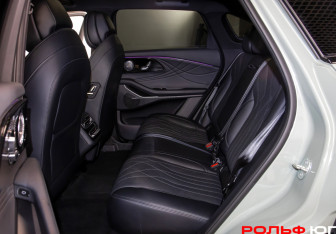 Подержанный автомобиль Exeed RX 2023 года (8 фото)