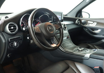 Подержанный автомобиль Mercedes-Benz GLC Coupe 2017 года (13 фото)