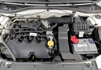 Подержанный автомобиль LADA (ВАЗ) Largus Wagon 2022 года (9 фото)