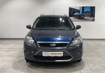 Подержанный автомобиль Ford Focus Wagon 2010 года (2 фото)