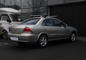 Подержанный автомобиль Nissan Almera Classic 2008 года (5 фото)
