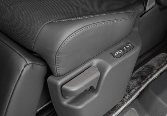 Новый Toyota Sienna 2024 (36 фото)