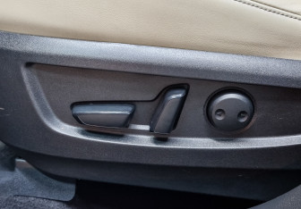 Подержанный автомобиль Infiniti QX50 2021 года (25 фото)