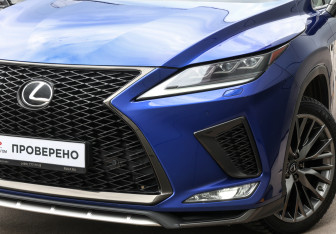 Подержанный автомобиль Lexus RX 2019 года (25 фото)