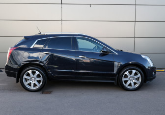 Подержанный автомобиль Cadillac SRX 2014 года (4 фото)