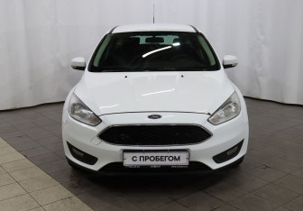 Подержанный автомобиль Ford Focus Wagon 2016 года (2 фото)