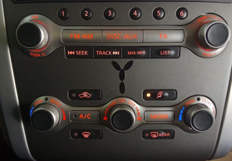 Подержанный автомобиль Nissan Murano Suv 2014 года (15 фото)