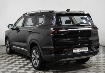 Подержанный автомобиль Geely Okavango 2020 года (7 фото)