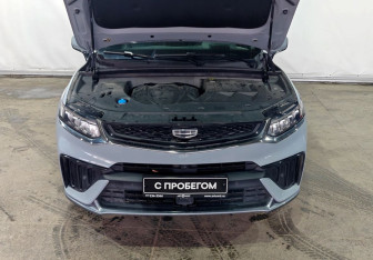 Подержанный автомобиль Geely Tugella 2022 года (9 фото)
