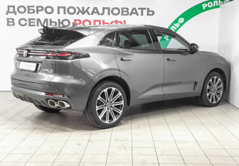Подержанный автомобиль Changan UNI-K 2023 года (4 фото)