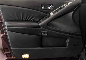 Подержанный автомобиль Nissan Murano Suv 2011 года (19 фото)