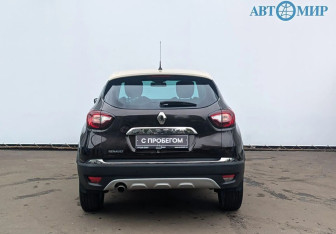 Подержанный автомобиль Renault Kaptur 2018 года (6 фото)