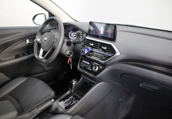 Подержанный автомобиль Changan Alsvin 2023 года (6 фото)