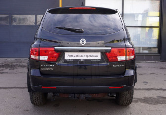 Подержанный автомобиль SsangYong Kyron 2012 года (7 фото)