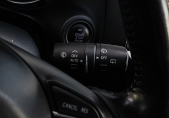 Подержанный автомобиль Mazda CX-5 2015 года (22 фото)