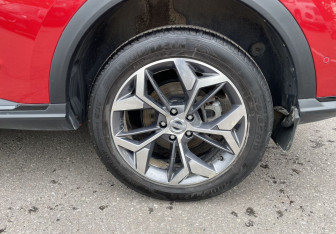 Подержанный автомобиль Haval F7x 2024 года (12 фото)