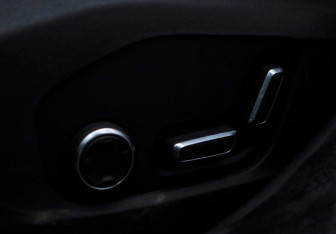 Подержанный автомобиль Zeekr 001 2023 года (19 фото)