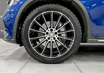 Подержанный автомобиль Mercedes-Benz GLC Coupe 2016 года (18 фото)