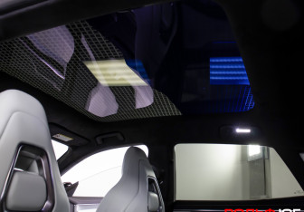 Подержанный автомобиль Zeekr 001 2024 года (14 фото)