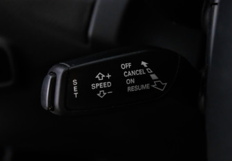 Подержанный автомобиль Audi Q5 2012 года (19 фото)