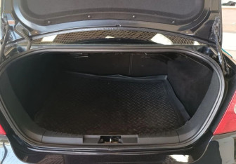 Подержанный автомобиль Ford Focus Sedan 2009 года (17 фото)