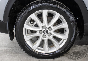 Подержанный автомобиль Mazda CX-5 2013 года (19 фото)