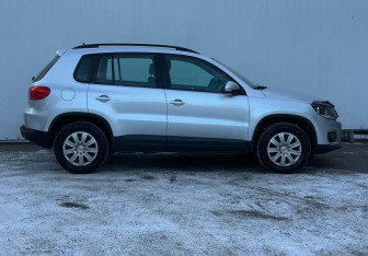 Подержанный автомобиль Volkswagen Tiguan 2014 года (4 фото)