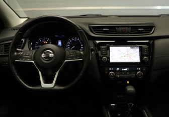 Подержанный автомобиль Nissan Qashqai 2021 года (8 фото)