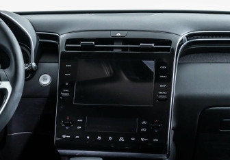 Подержанный автомобиль Hyundai Tucson 2022 года (10 фото)