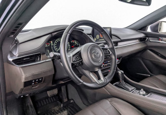 Подержанный автомобиль Mazda 6 Sedan 2023 года (16 фото)