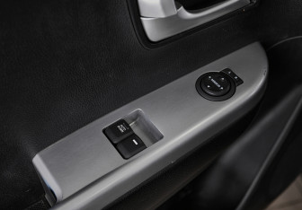 Подержанный автомобиль Kia Rio Hatchback 2014 года (8 фото)