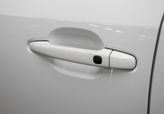 Подержанный автомобиль Toyota Allion 2016 года (22 фото)