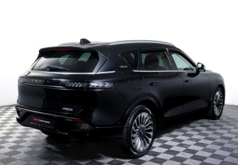 Подержанный автомобиль Voyah Free 2022 года (5 фото)