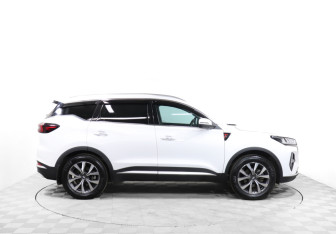 Подержанный автомобиль Chery Tiggo 7 Pro Max 2023 года (4 фото)