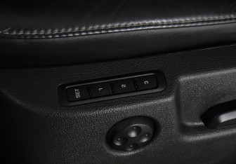 Подержанный автомобиль Skoda Superb Liftback 2010 года (10 фото)