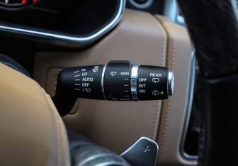 Подержанный автомобиль Land Rover Range Rover 2020 года (33 фото)