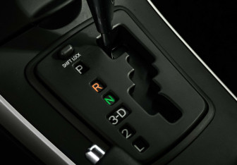 Подержанный автомобиль Toyota Corolla Sedan 2012 года (11 фото)