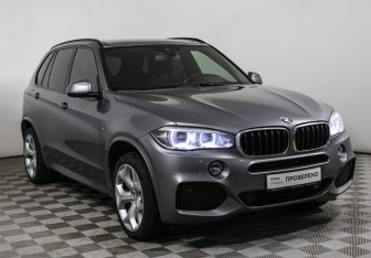 Подержанный автомобиль BMW X5 2016 года (3 фото)