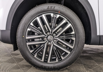 Новый Omoda C7 2025 (7 фото)