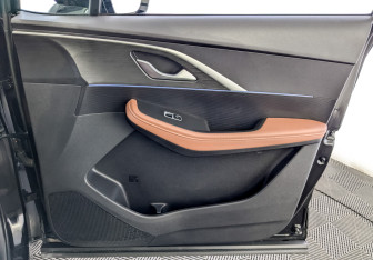 Подержанный автомобиль Omoda C5 2023 года (26 фото)