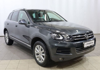 Подержанный автомобиль Volkswagen Touareg 2013 года (3 фото)