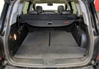 Подержанный автомобиль GAC GS8 2021 года (10 фото)