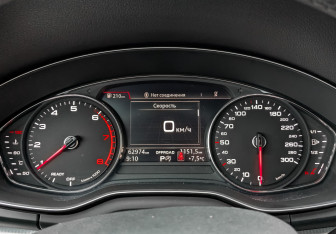 Подержанный автомобиль Audi Q5 2019 года (16 фото)