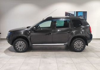 Подержанный автомобиль Renault Duster 2014 года (8 фото)
