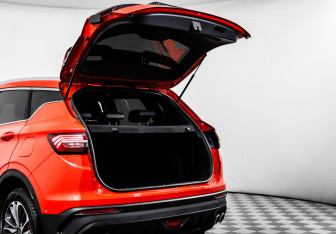 Подержанный автомобиль Belgee X50 2024 года (17 фото)