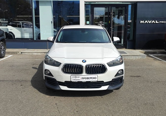 Подержанный автомобиль BMW X2 2018 года (2 фото)