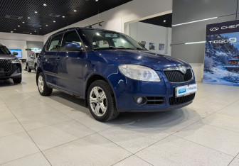 Подержанный автомобиль Skoda Fabia Hatchback 2007 года (3 фото)