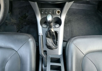 Подержанный автомобиль Lifan X60 2015 года (14 фото)