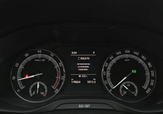 Подержанный автомобиль Skoda Kodiaq 2020 года (12 фото)