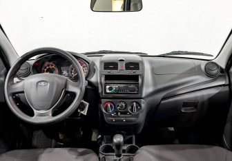 Подержанный автомобиль LADA (ВАЗ) Granta Sedan 2023 года (14 фото)